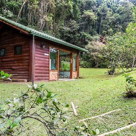 Refugio Ecologico Amadamata 호텔 노바프리부르구 외부 사진